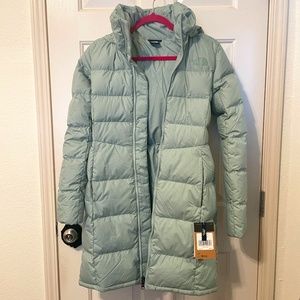 THE NORTH FACE Women's Metropolis Insulated Parka III Jadeite in Green